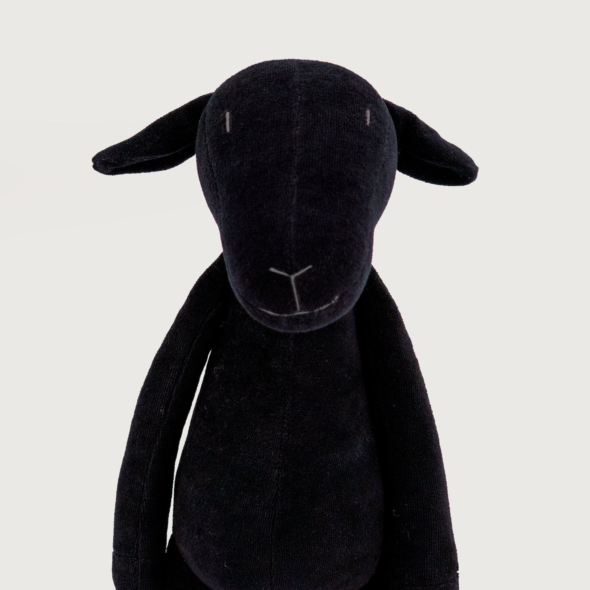 MAIA, LA BREBIS - L - ADADA Noir Avec pull beige